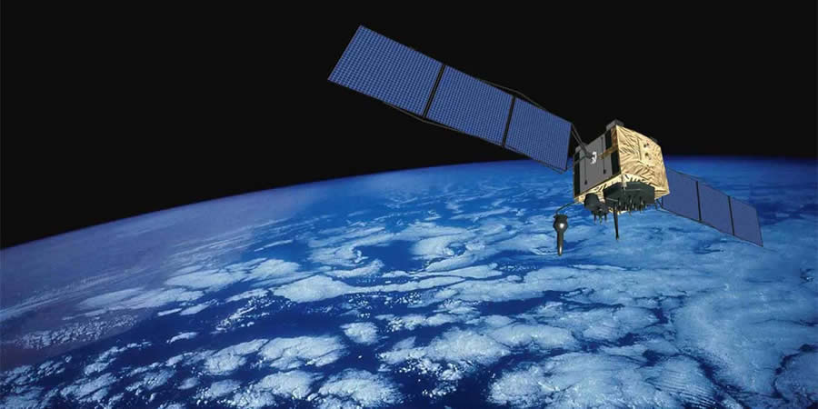 GPS y rastreadores vía satelite