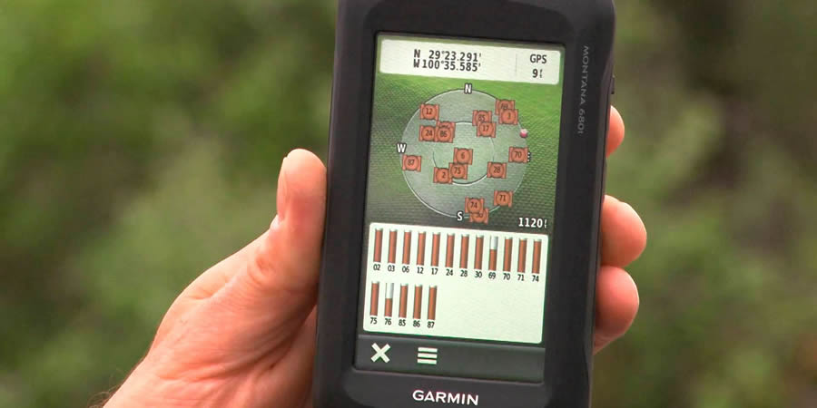  Garmin Edge 840, computadora de ciclismo GPS compacta con  pantalla táctil y botones, entrenamiento adaptativo específico, navegación  avanzada y más : Electrónica